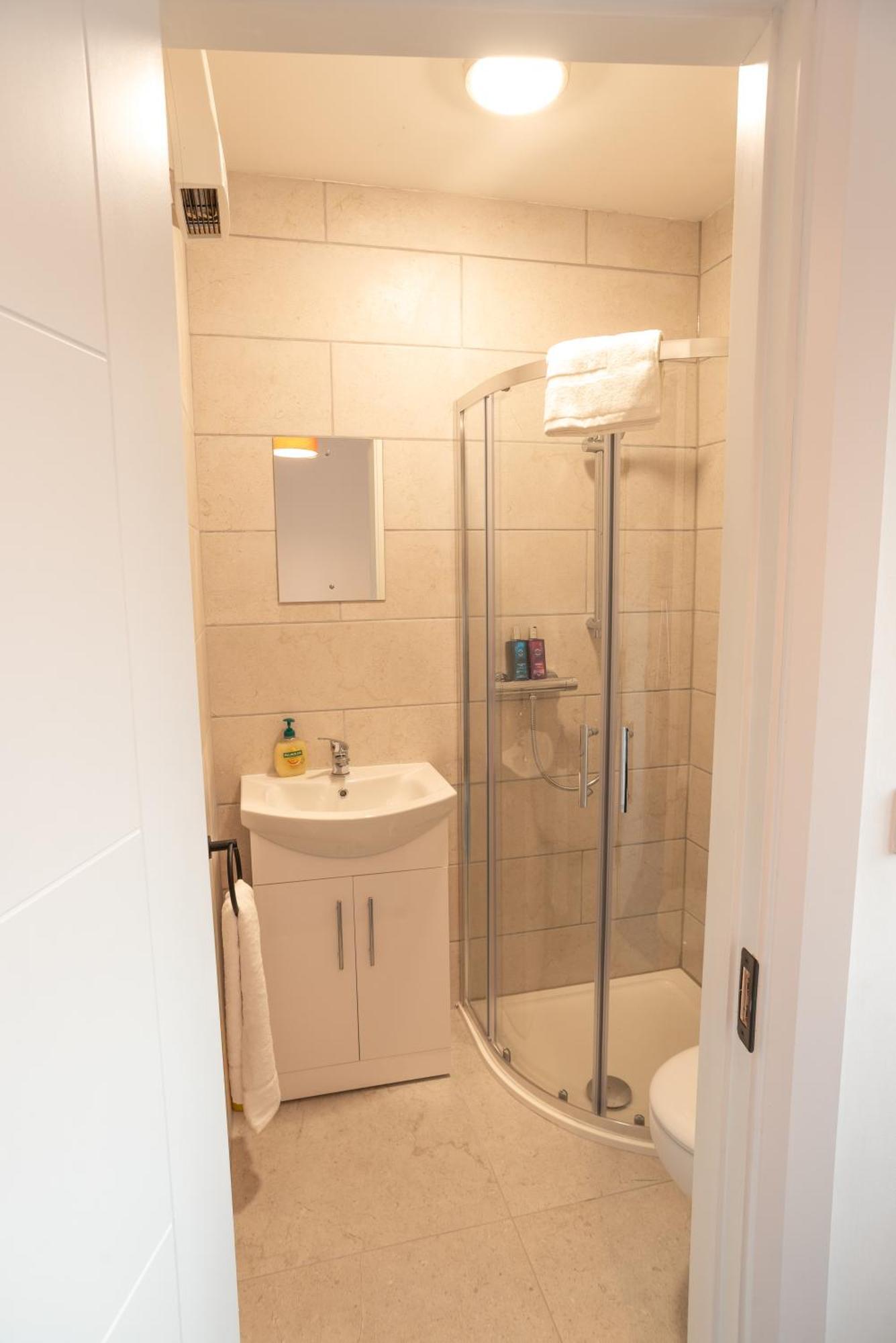 Westwood Court Otel Galway Dış mekan fotoğraf