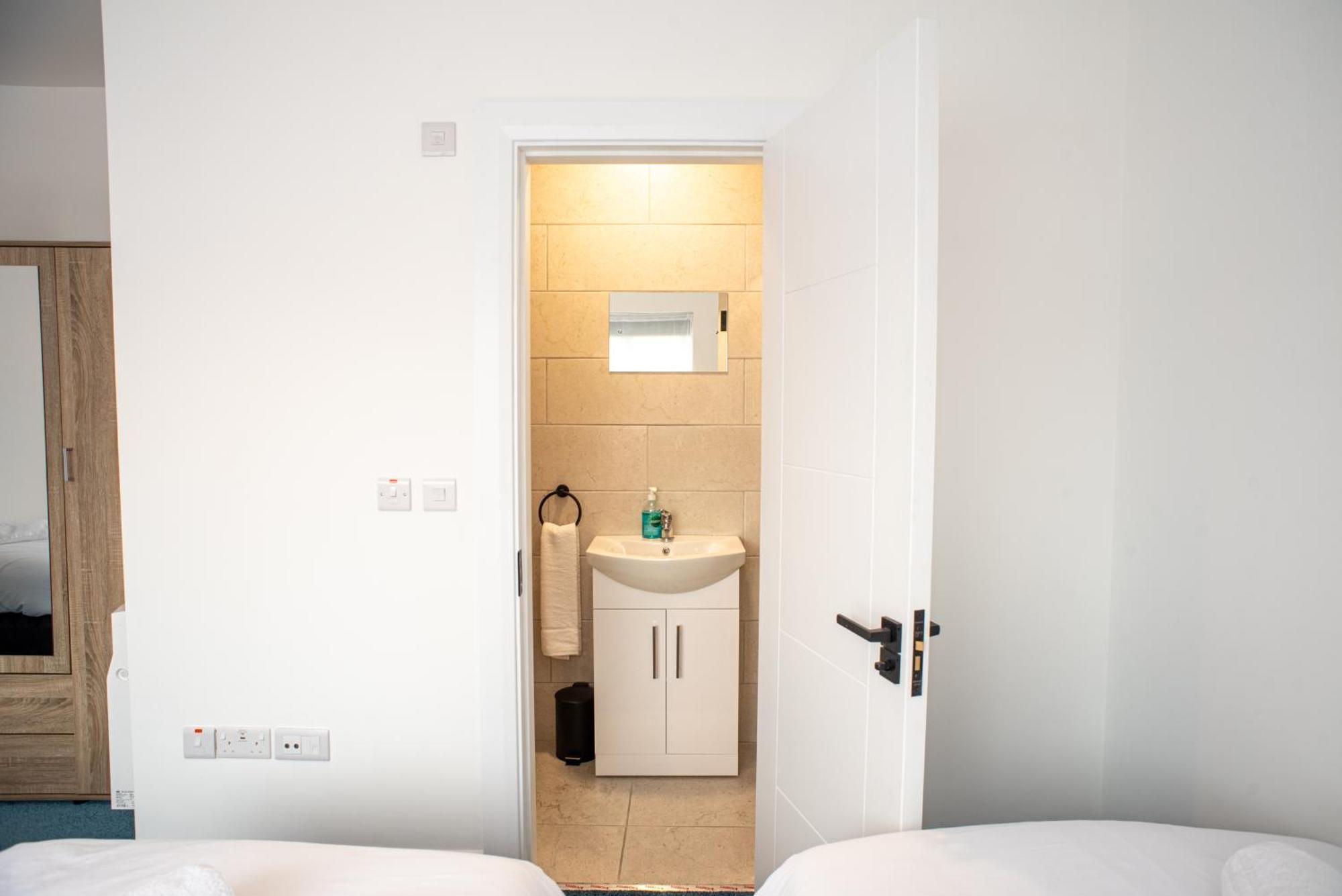 Westwood Court Otel Galway Dış mekan fotoğraf