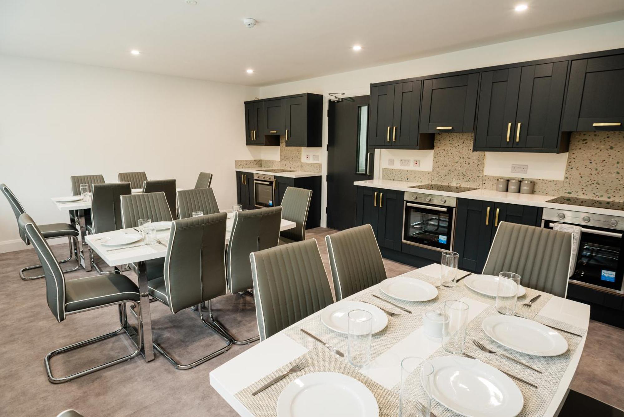 Westwood Court Otel Galway Dış mekan fotoğraf